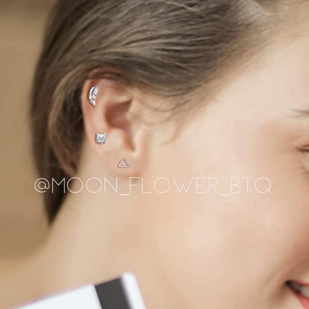Stainless Steel Feather Flat Back Earrings – Hypoallergenic Studs 20G - Picture 6 of 8